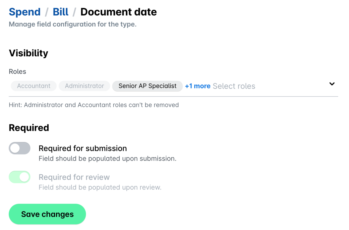 Paramètres du champ Date du document pour le type de dépense Facture, avec Senior AP Specialist ajouté aux rôles sous Visibilité, les boutons Obligatoire et le bouton Enregistrer les modifications.