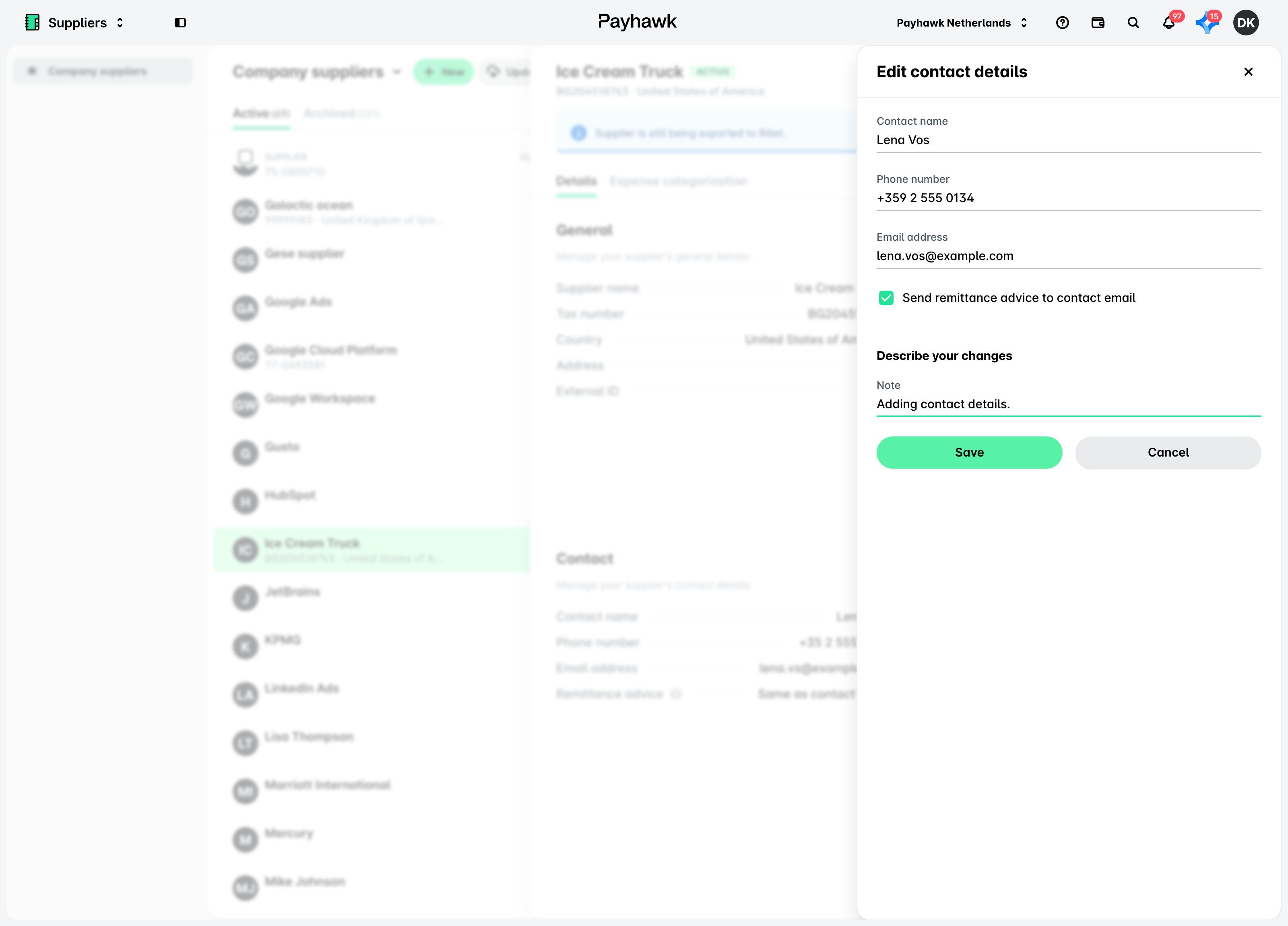 Zijpaneel voor het bewerken van de contactgegevens van een leverancier met de velden contactpersoon, e-mail, telefoonnummer en opmerking.